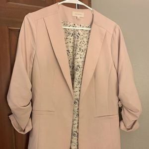 Raja Collarless Blazer